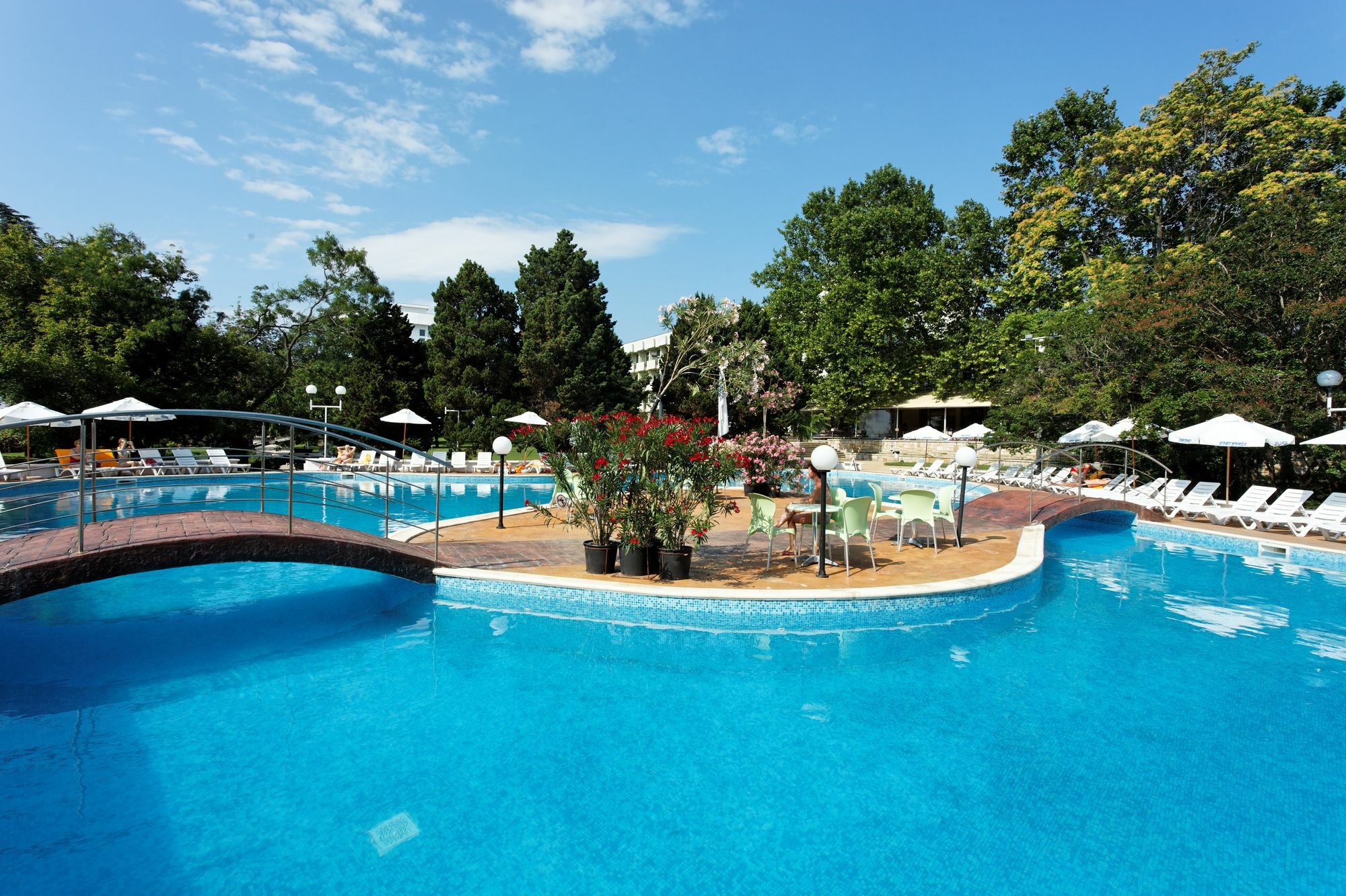 Hotel Lebed Varna Exterior photo
